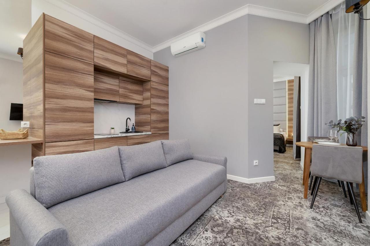 Classy Cracow Rakowicka By Renters Krakau